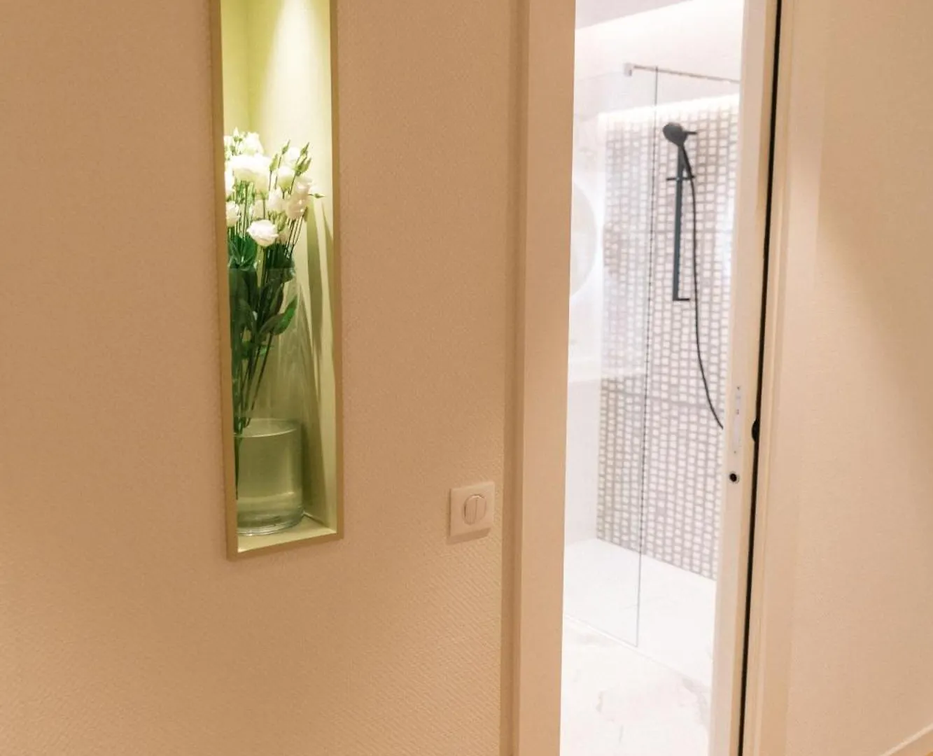 Residence Chateauneuf Menton 2*,
