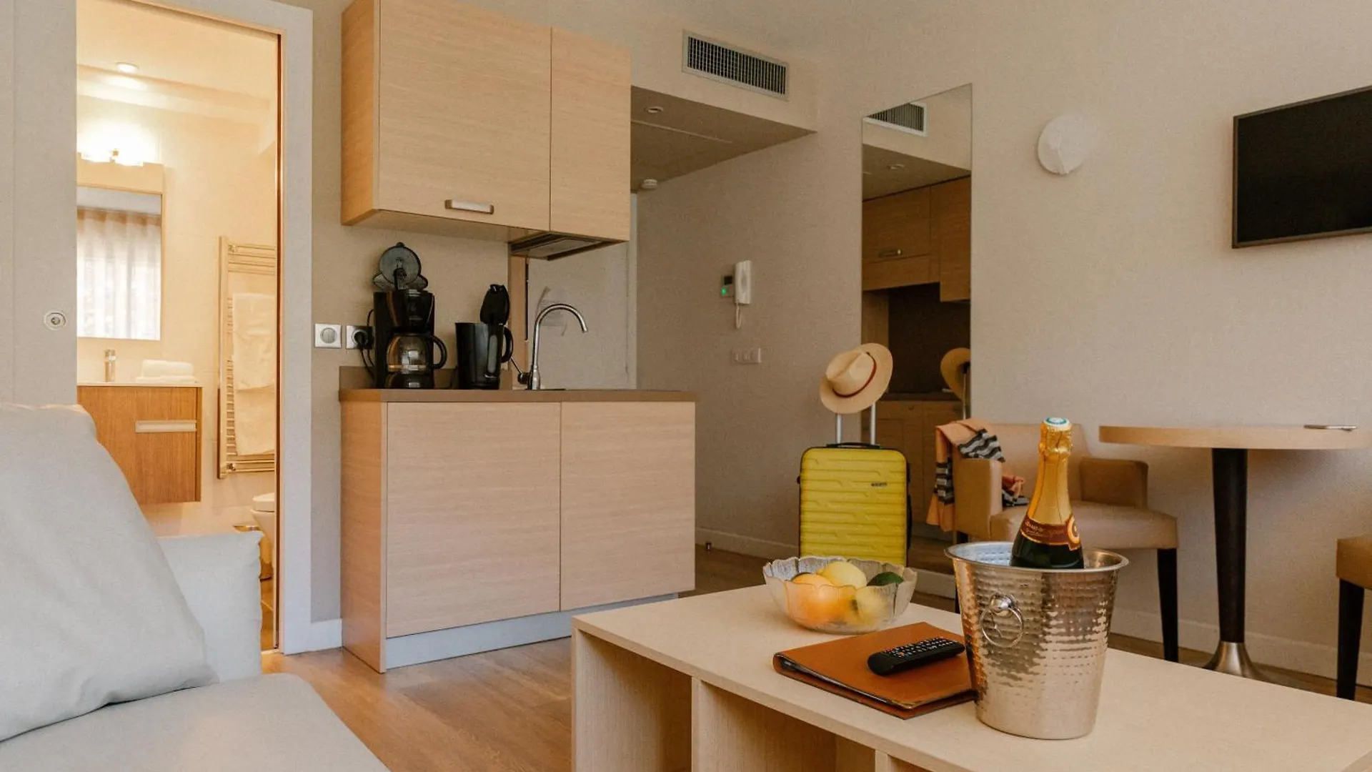 Apartahotel Résidence Châteauneuf Menton